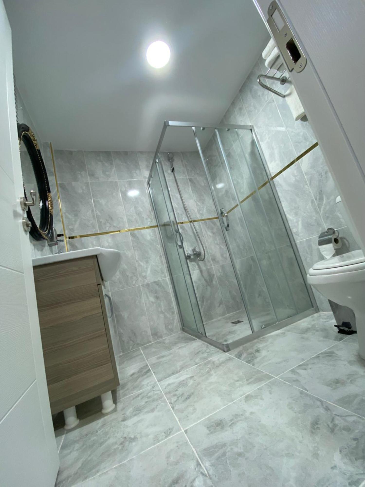 Elit Royal * İstanbul